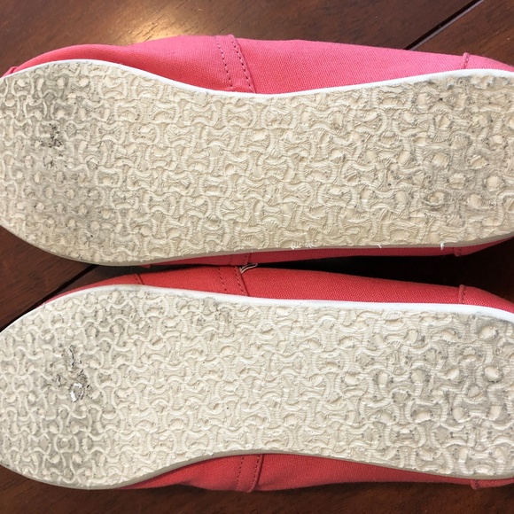 Coral pink Toms womens size W8,5 - Picture 4 of 4